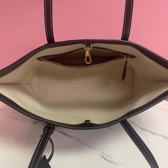 Burberry TB Monogram Leather Tote - Picture 6 of 8